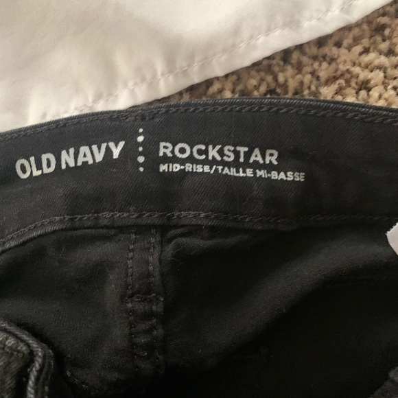 Old Navy skinny jeans - Picture 3 of 3